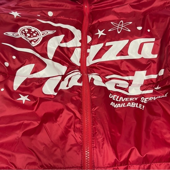Toy story disney pizza planet puffer jacket xl - Picture 2 of 16